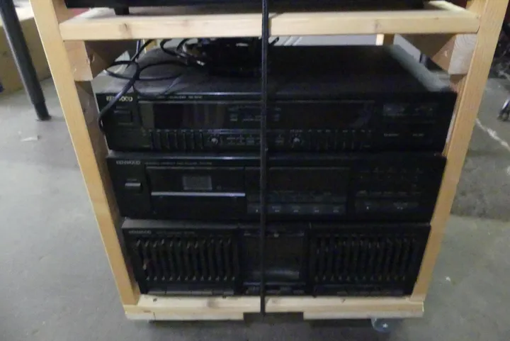 2x Kenwood Equalizer und Disc Player Typ: GE-5010, DP-M98, GE-1100